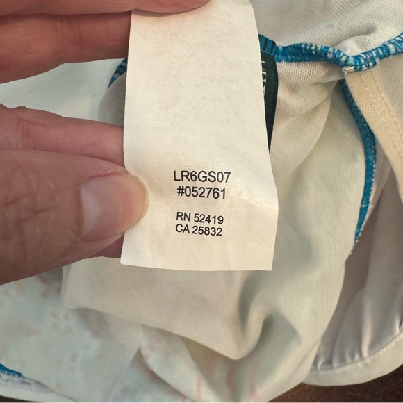 Lauren Ralph Lauren Swimsuit One-Piece Paisley Underwire Deep V Neck - Picture 10 of 10